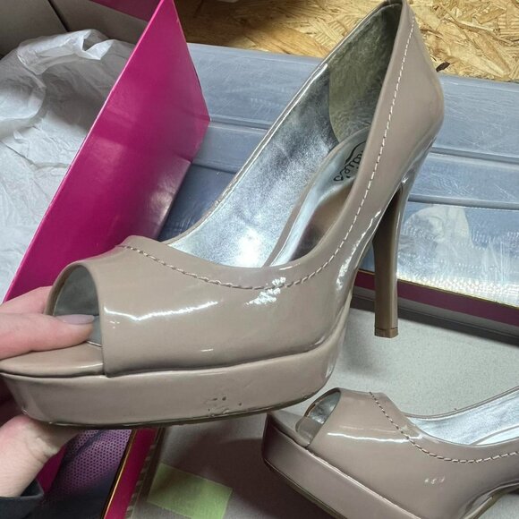 Candies Y2K-2010 Nude Heels size 8 women's - Picture 7 of 7